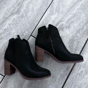 MIA Black Ankle Booties with Brown Heel